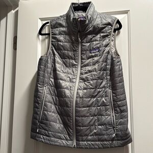 Womens patagonia nano puff vest Large